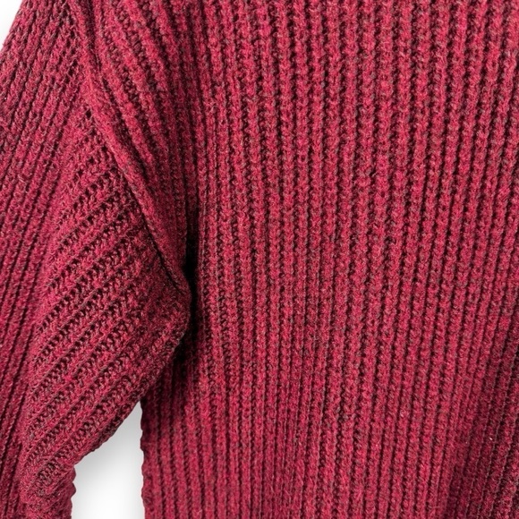 4 for $40 SALE! American Eagle Oversized Super Soft Sweater, Cranberry, Size XS - Picture 11 of 11